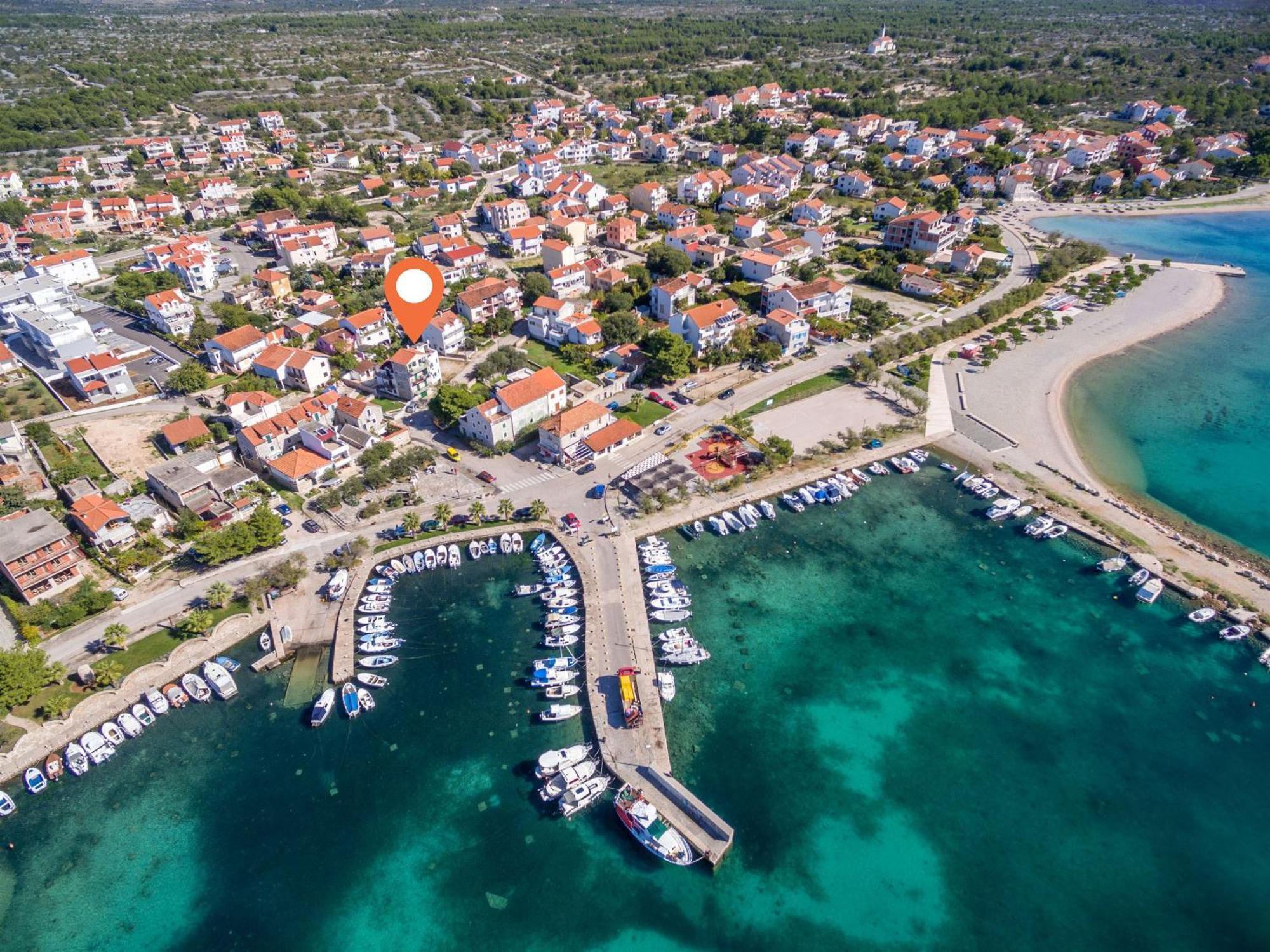 Apartments Anita Срима Екстериор снимка